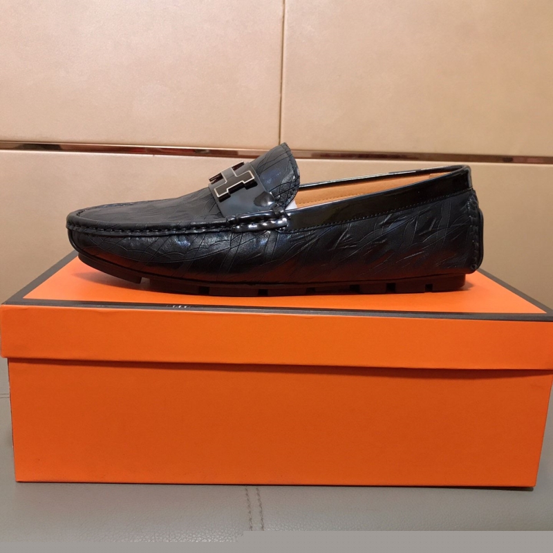 H**mes leather shoes